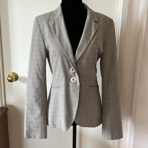 Teenflo Jackets & Blazers - 💕Teenflo Tan Glen Check Classic 2 Button Tailored Blazer 8 EUC